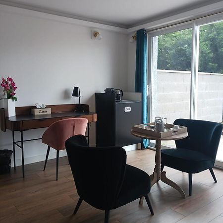 Touraco Bed & Breakfast Villars-les-Dombes Eksteriør bilde